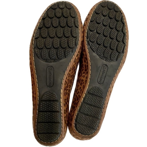 BareTraps Leopard Print Wedge Flats Size 9 - Picture 7 of 9